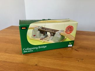 33381 Collapsing Bridge box 1