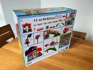 33989 Central Station Set box 2