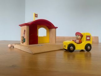 BRIO 33572 Post Office