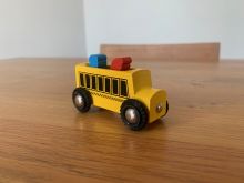 BRIO 33611 School bus