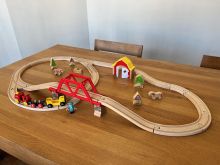 33050 Country Crossing Play Set